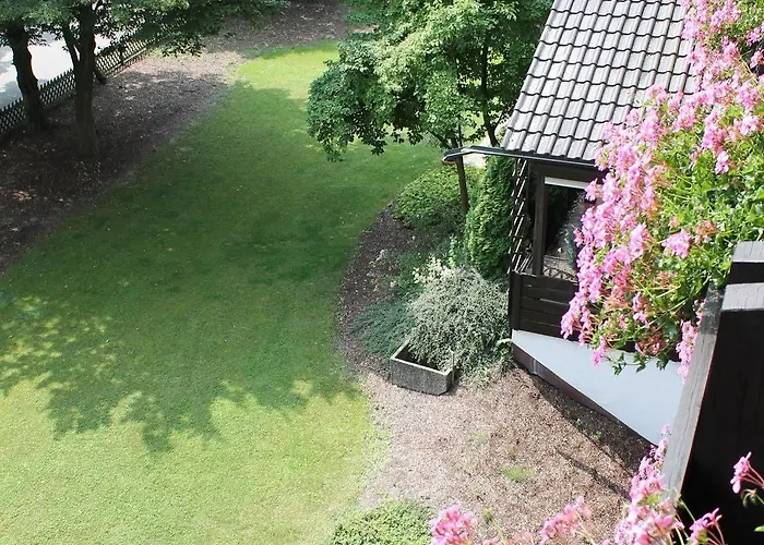 Hotel Garni Bellevue 2*