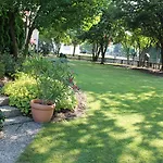 Garni Bellevue 2*