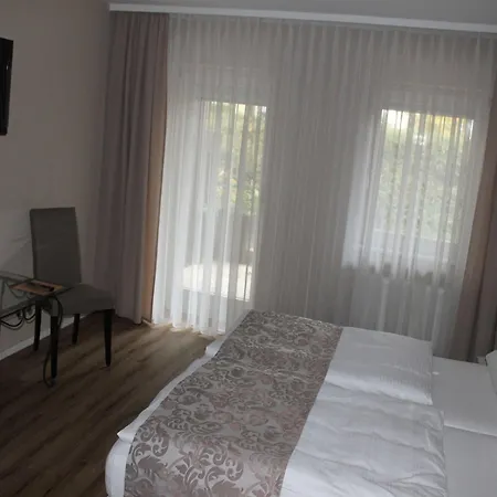 Hotel Garni Bellevue Bad Fussing